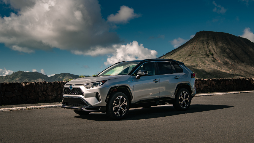 2021 RAV4 Prime XSE in Silver Sky Metallic with Midnight Black Metallic Roof parked at Hawaii Kai lookout